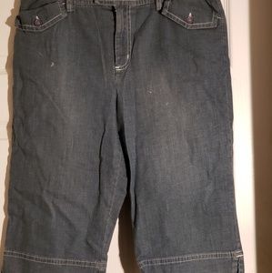 Gloria Vanderbilt Bermuda Shorts